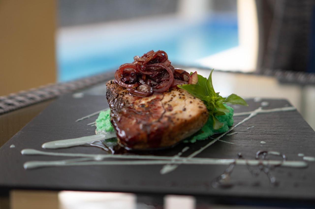 Blue Marlin Hotel Mindelo Bagian luar foto