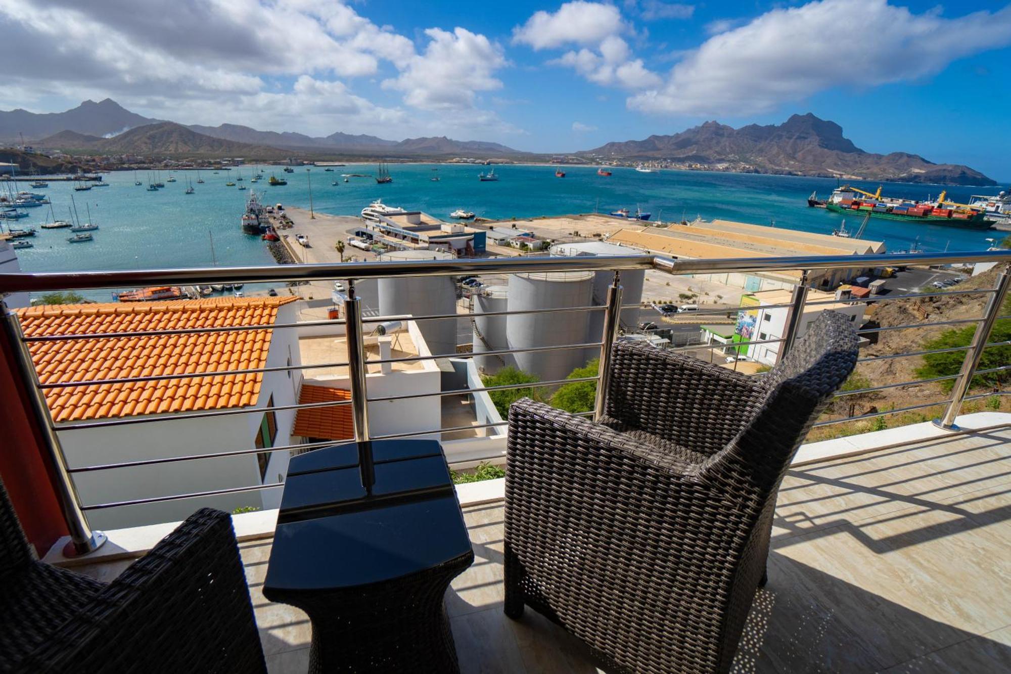 Blue Marlin Hotel Mindelo Bagian luar foto