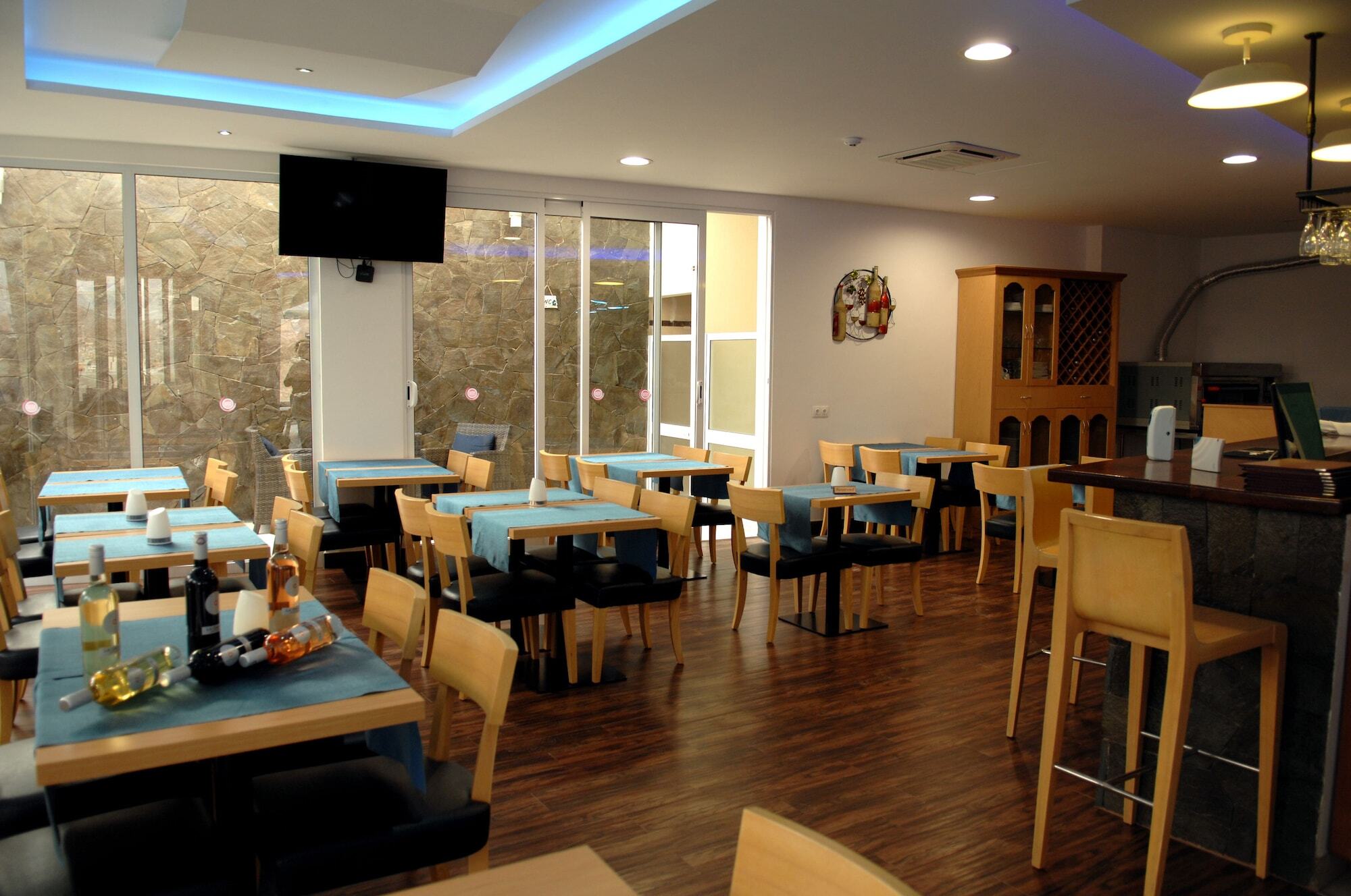 Blue Marlin Hotel Mindelo Bagian luar foto