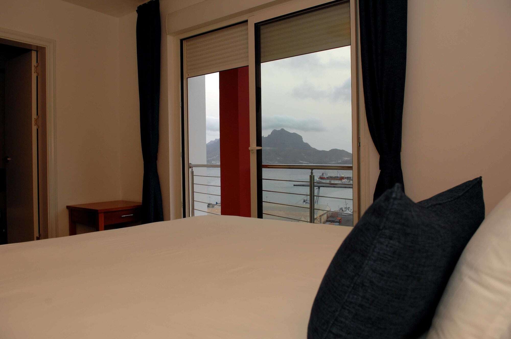 Blue Marlin Hotel Mindelo Bagian luar foto